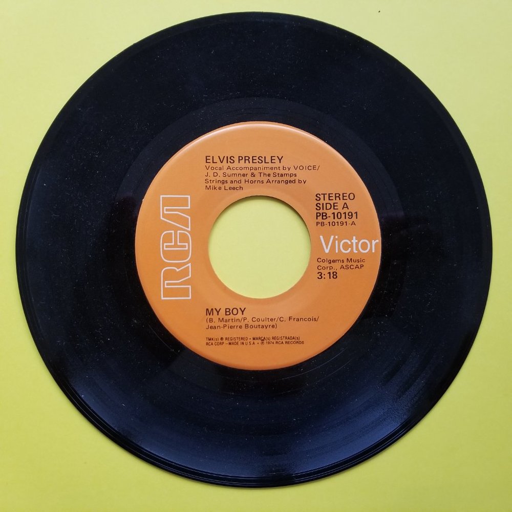 2 Vintage Elvis Presley RCA Vinyl 45rpm Music Records - Picture 5 of 6